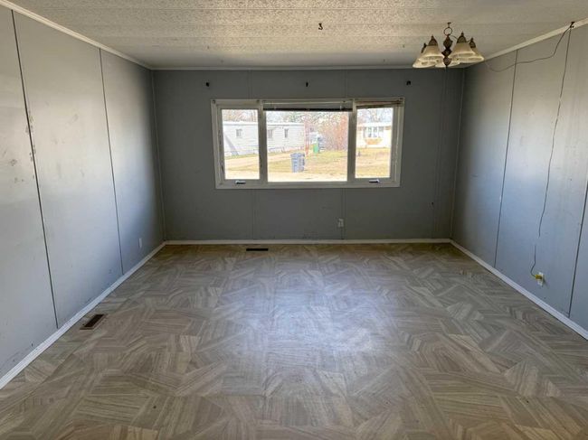 12 Parkland Estates, House other with 4 bedrooms, 1 bathrooms and 1 parking in Raymond AB | Image 10