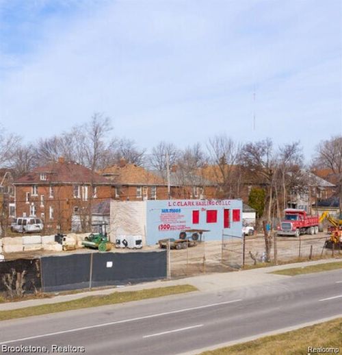 12801 Livernois Ave, Detroit, MI, 48238-3158 | Card Image