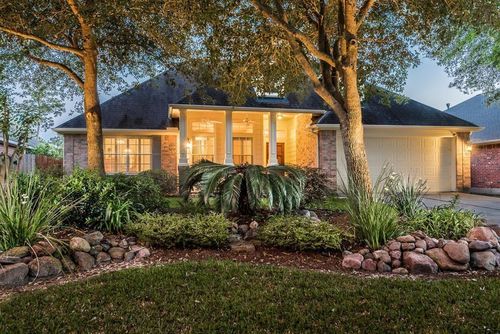 38 Wimberly Way, Conroe, TX, 77385-3577 | Card Image