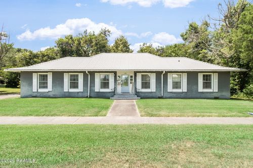 120 S Pinaud St, Saint Martinville, LA, 70582-4627 | Card Image