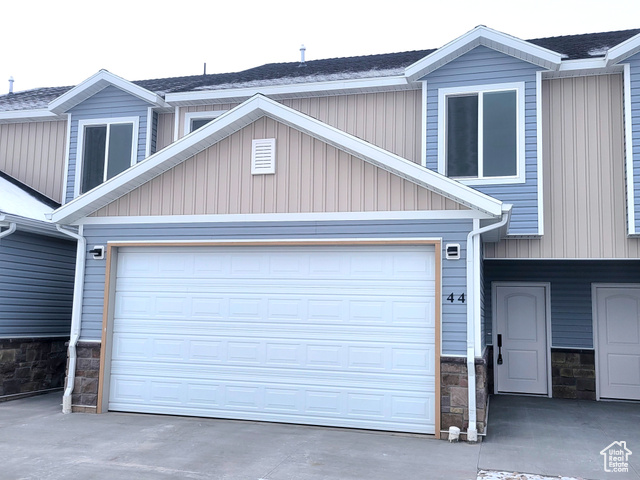 Cedar Ln, Malad City, ID 83252