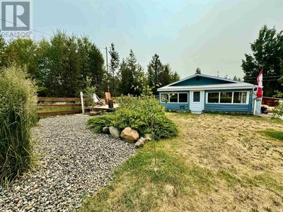 2412 Pine Rd, House other with 2 bedrooms, 1 bathrooms and null parking in 70 Mile House BC | Image 3