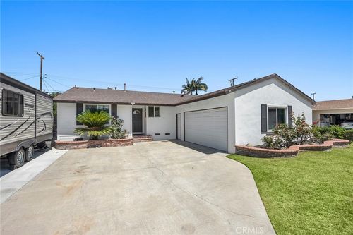719 W Roberta Ave, Fullerton, CA, 92832-3142 | Card Image
