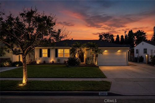 2032 W Porter Ave, Fullerton, CA, 92833-3651 | Card Image