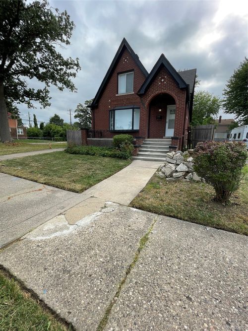 5211 Berkshire St, Detroit, MI, 48224-3205 | Card Image
