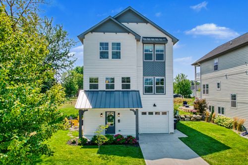 20-118 Elkenburg St, South Haven, MI, 49090 | Card Image
