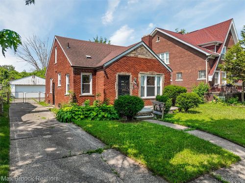 5721 Somerset Ave, Detroit, MI, 48224-3118 | Card Image