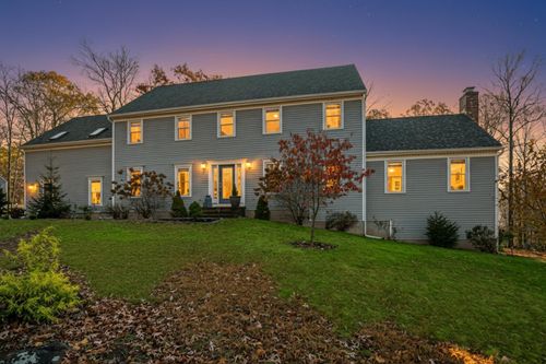 184 Cooper Hill Rd, Southbury, CT, 06488-4650 | Card Image