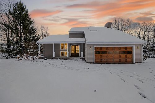 17490 G Dr N, Marshall, MI, 49068-9622 | Card Image
