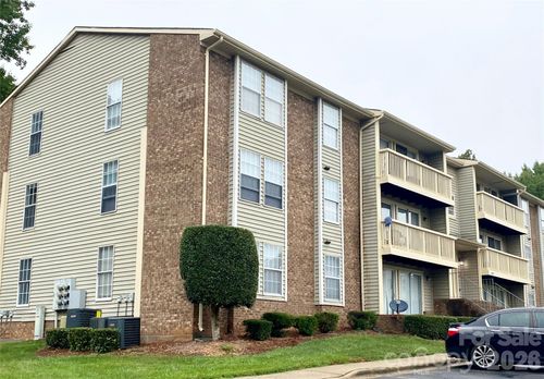 g-1604 Arlyn Cir, Charlotte, NC, 28213-3683 | Card Image
