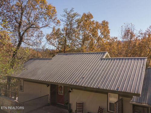 1-537 Johnson Ln, Gatlinburg, TN, 37738-5904 | Card Image