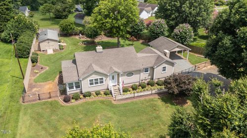 409 Trail Two, Burlington, NC, 27215-5505 | Card Image