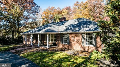 5983 Labs Run Ln, PENN LAIRD, VA, 22846-9552 | Card Image