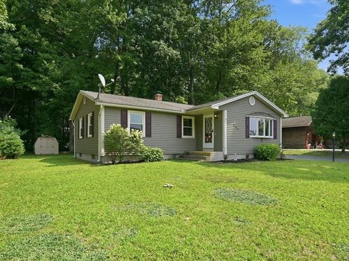 223 Garnet St, Springfield, MA, 01129 | Card Image