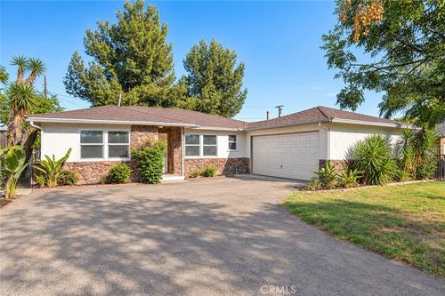 7557 Toyon Avenue, Fontana, CA, 92336 | Card Image