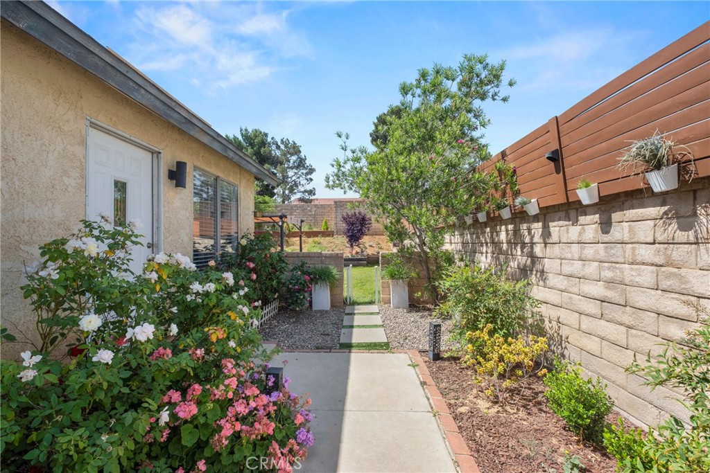 Residential in Palmdale 4