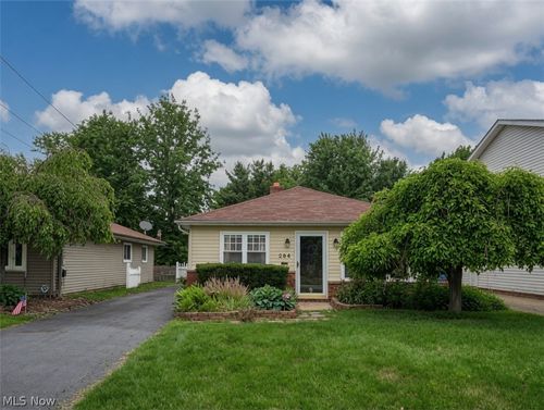 294 Plymouth Rd, Eastlake, OH, 44095-1064 | Card Image
