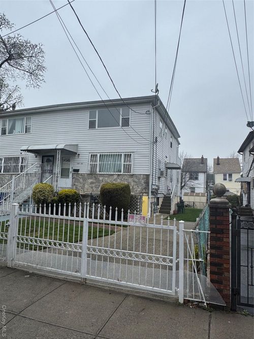 15539 115th Dr, Jamaica, NY, 11434-1503 | Card Image