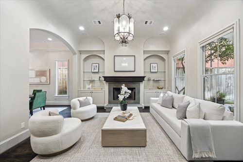 2145 Fairview Ave, Houston, TX, 77019-6617 | Card Image