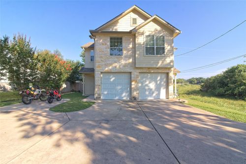 a-2903 Whisper Oaks Ln, Georgetown, TX, 78628-4249 | Card Image