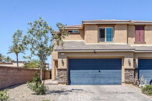 3305 Nicki Cometa St, North Las Vegas, NV, 89032-8944 | Card Image