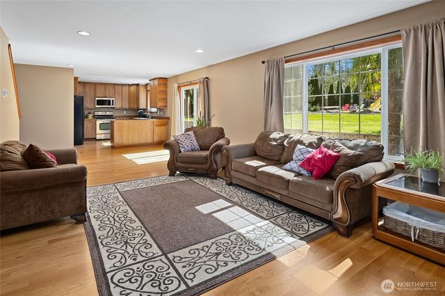 Great room looking into kitchen | Image 11
