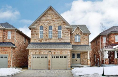 754 White Clover Way, Mississauga, ON, L5V3B8 | Card Image