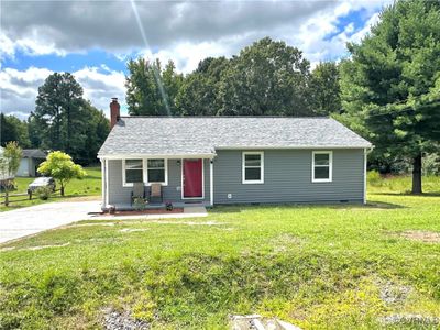 View of front of home featuring a front yard | Image 3