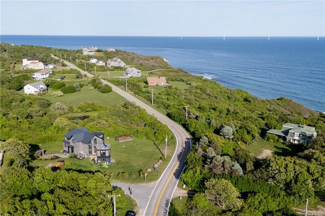 1448 Mohegan Trl, House other with 4 bedrooms, 3 bathrooms and 6 parking in Block Island RI | Image 45
