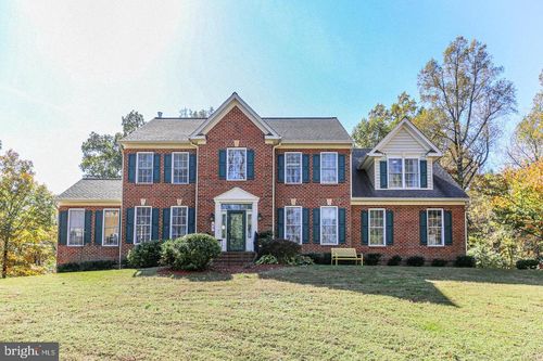 48 Old Creekside Rd, FREDERICKSBURG, VA, 22405-3482 | Card Image