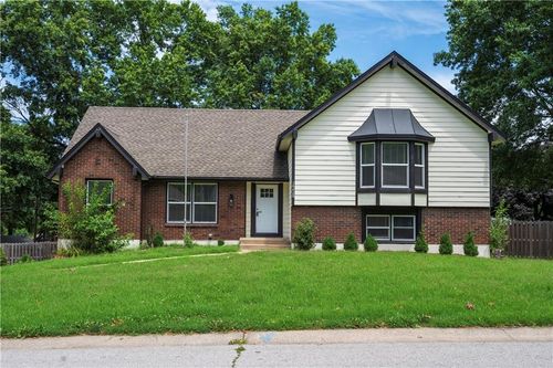 16620 E 36th St S, Independence, MO, 64055-3806 | Card Image
