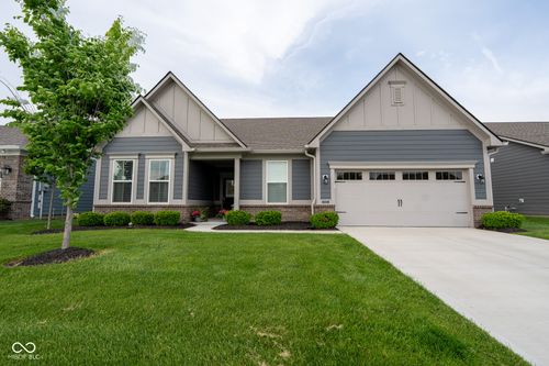 9741 Haughton Ln, Mccordsville, IN, 46055-5569 | Card Image