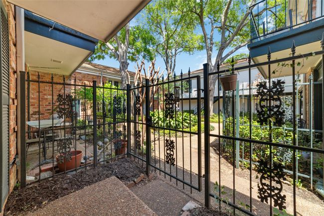 Private First Floor Patio | Image 8