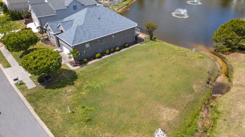1709 Crosswinds Ave, North Myrtle Beach, SC, 29582-2598 | Card Image