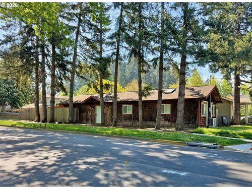 1120 E 24th Ave, Eugene, OR, 97403-1519 | Card Image