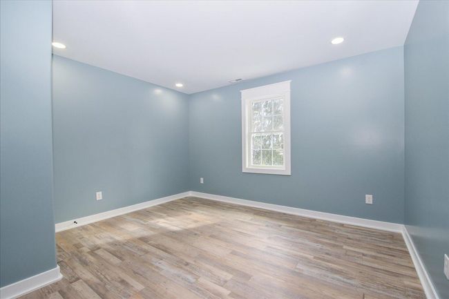 Front Bedroom | Image 15