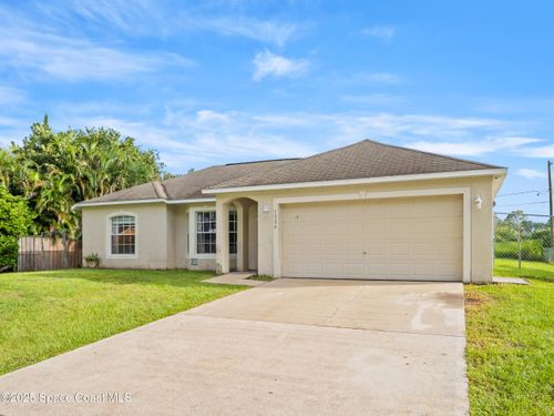 1526 Manzanita St Nw, PALM BAY, FL, 32907-7011 | Card Image