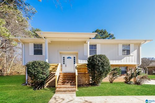 2813 Sayers Rd, FULTONDALE, AL, 35068-1238 | Card Image