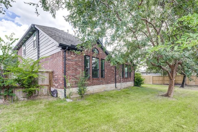 1015 Pine Walk Trl, House other with 4 bedrooms, 3 bathrooms and 2 parking in Spring TX | Image 43