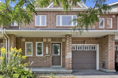 418 Temiskaming Cres, Nepean, ON, K2J0V4 | Card Image