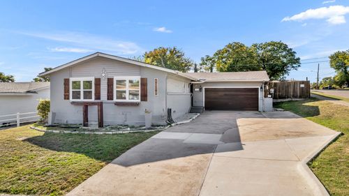 4003 Vanette Ln, Dallas, TX, 75216-6056 | Card Image