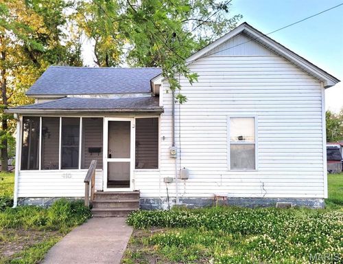 410 E 3rd St, Portageville, MO, 63873-1406 | Card Image