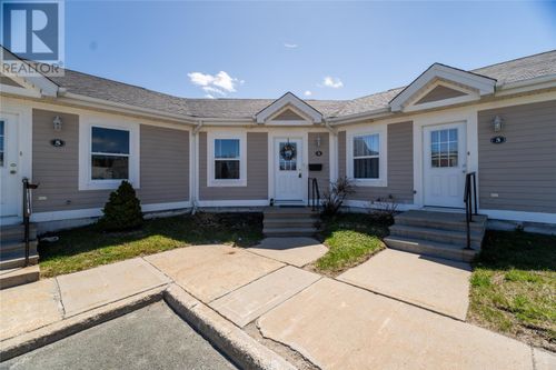 4 Sunchase Court, St. John's, NL, A1E6H8 | Card Image