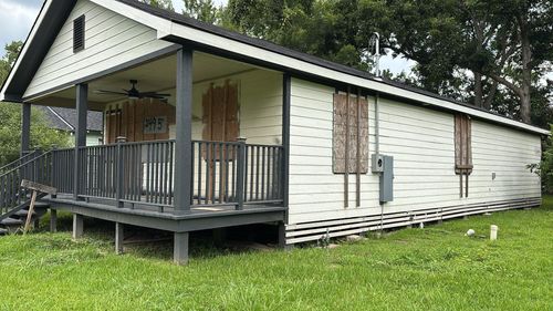 2495 Beatrice St, Beaumont, TX, 77703-4205 | Card Image