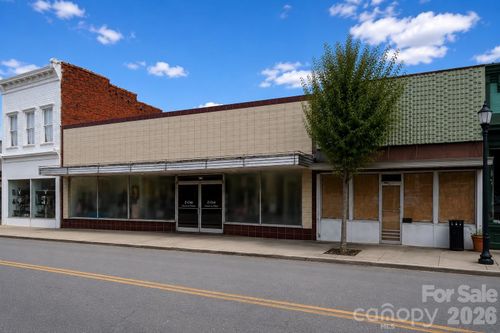 141 Gadsden St, chester, SC, 29706-2009 | Card Image