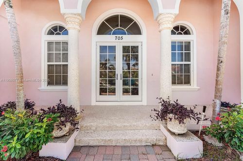 705 Ocean Dr, Juno Beach, FL, 33408-1914 | Card Image