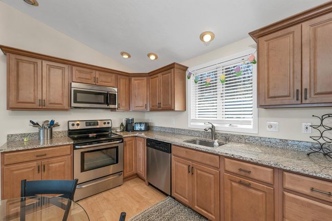 60 S Shore Rd, House other with 2 bedrooms, 2 bathrooms and null parking in New Durham NH | Image 12