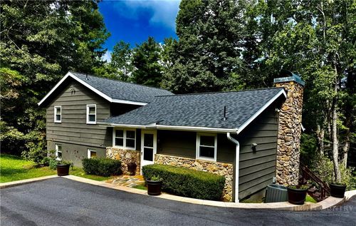 95 Pine Tree Dr, Roaring Gap, NC, 28668 | Card Image