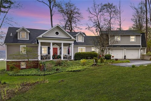 9 Perry Ln, Ithaca, NY, 14850-9267 | Card Image