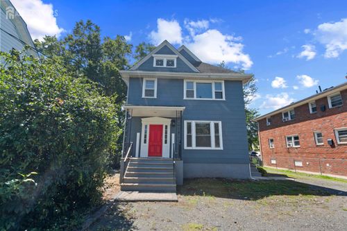 520 W Grand Avenue, Rahway, NJ, 07065 | Card Image